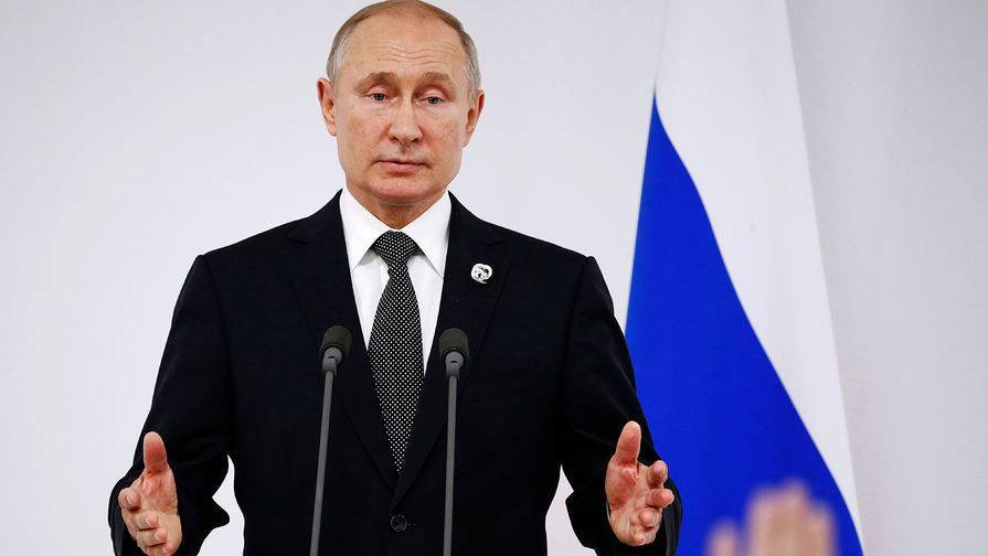 Владимир Путин - Дмитрий Песков - Саммит G20 впервые в истории проходит в формате видеоконференции - gazeta.ru - Россия - Франция - Саудовская Аравия