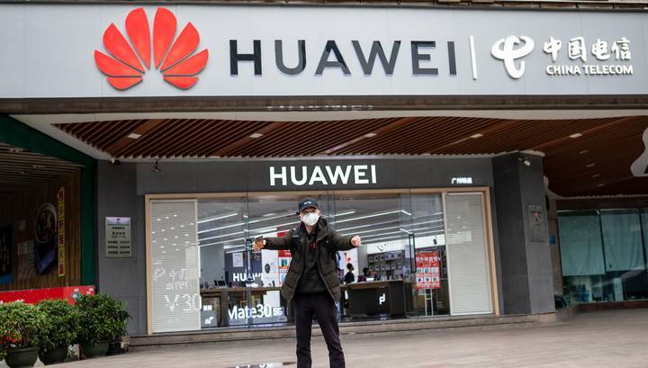 Huawei возвращает людей на заводы и увеличивает бюджет на НИОКР - vesti.ru - Китай