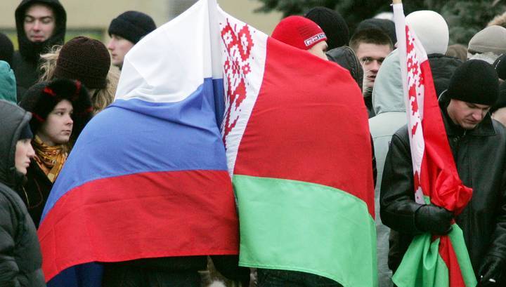 Белорусам, имеющих близких родственников в РФ, разрешат въезд в Россию - vesti.ru - Россия - Москва - Белоруссия - Минск