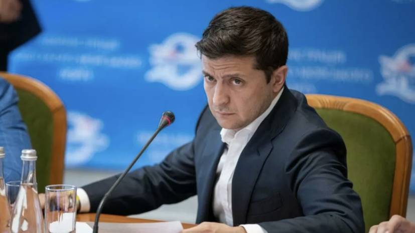Владимир Зеленский - Зеленский объявил о закрытии границы Украины для своих граждан - russian.rt.com - Украина - Минздрав