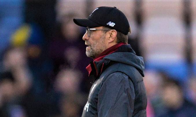 Чемпионат Англии не будет возобновлен в апреле из-за коронавируса - gazeta.ru - Англия