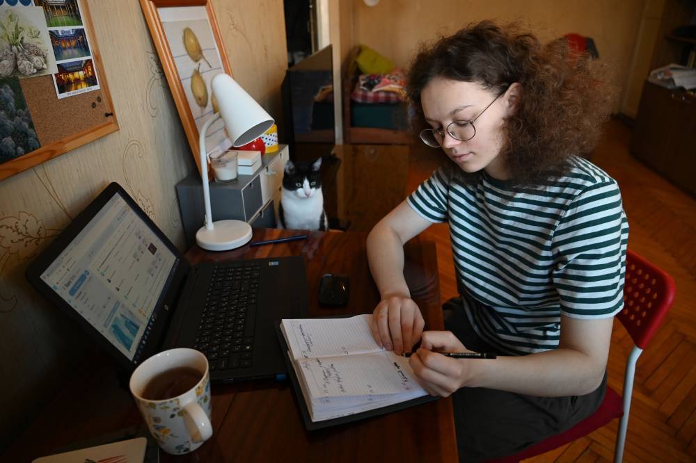 Анастасия Ракова - Сергей Собянин - Вопрос об увеличении числа нерабочих дней рассмотрят на предстоящей неделе - vm.ru - Москва