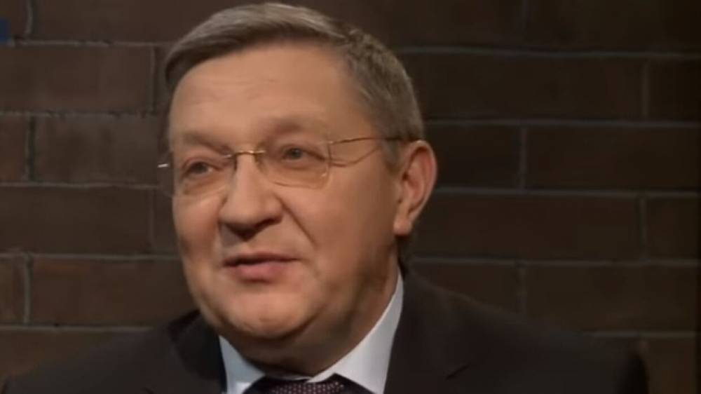 Виктор Суслов - Экс-министр экономики Украины заявил, что страна не переживет карантин - riafan.ru - Украина - Киев