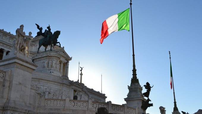 Джузеппе Конт - Италия не стала подписывать итоговый документ саммита ЕС - piter.tv - Италия