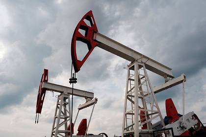 Цены на нефть упали - lenta.ru - Лондон