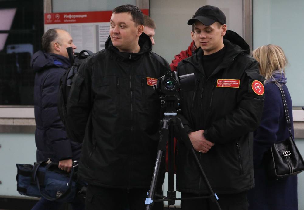 Сергей Собянин - В столичном метро 26 марта выявили 250 человек с температурой - vm.ru - Москва