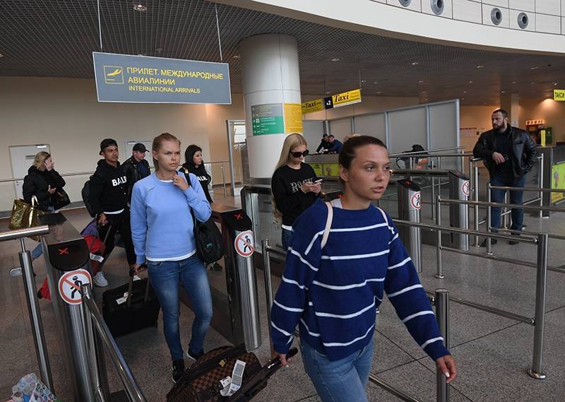 Мария Захарова - Застрявших в Египте россиян вывезли на родину - tvc.ru - Москва - Египет