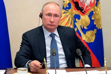 Владимир Путин - Уровень доверия россиян Путину вырос - lenta.ru - Россия