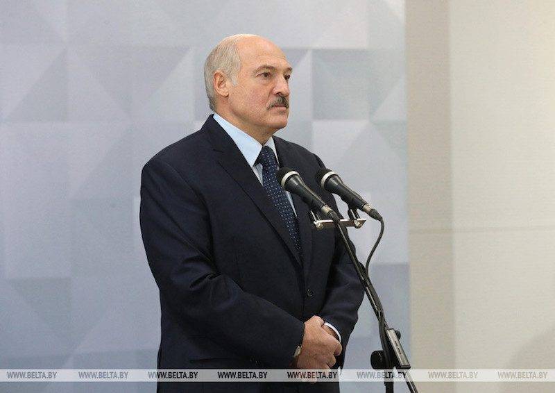 Александр Лукашенко - «А мы - выживем!»: Лукашенко пообещал рассказать всю правду о коронавирусе - bloknot.ru - Белоруссия