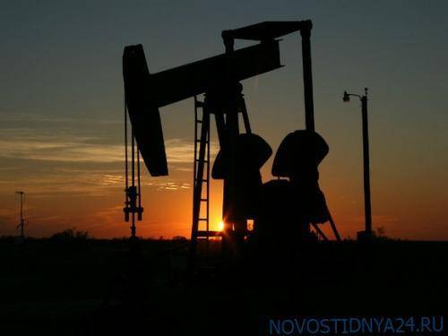 Падение цены нефти Brent ускорилось, курс доллара превысил 79 рублей - novostidnya24.ru - Россия - Саудовская Аравия