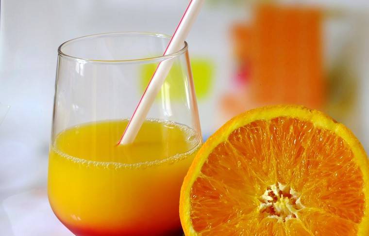 Стивен Иннес - Апельсиновый сок взлетел в цене из-за пандемии коронавируса - news.ru