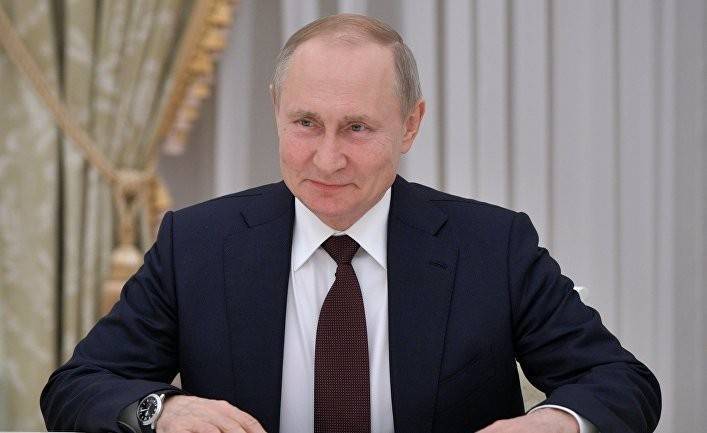 Владимир Путин - Путин доволен: Россия в стороне от глобального экономического коллапса (The Economist) - geo-politica.info - Россия
