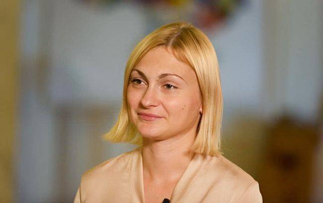 Евгения Кравчук - В Раде рассказали о повестке дня внеочередного заседания - rbc.ua - Украина