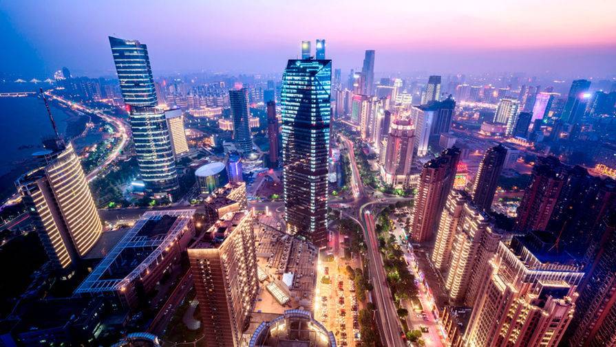 В китайском Ухане снова заработало метро - gazeta.ru - Китай - Ухань