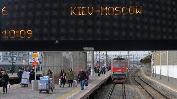 На Украине сообщили о начале эвакуации россиян - newtvnews.ru - Россия - Москва - Украина - Киев