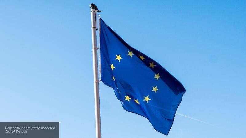 Маттео Салвини - Политик Салвини пригрозил ЕС выходом Италии из "союза" за бездействие на фоне коронавируса - nation-news.ru - Италия - Евросоюз