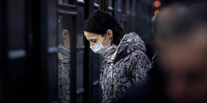 Число заболевших Covid-19 в России за сутки возросло на 228 - ruposters.ru - Россия