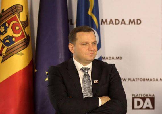 Молдавский оппозиционер считает, что справится с коронавирусом лучше Додона - eadaily.com - Москва - Молдавия
