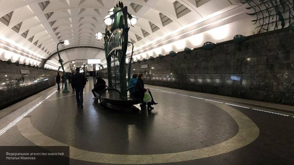 Несколько станций московского метро "сменили" названия из-за COVID-19 - inforeactor.ru - Москва