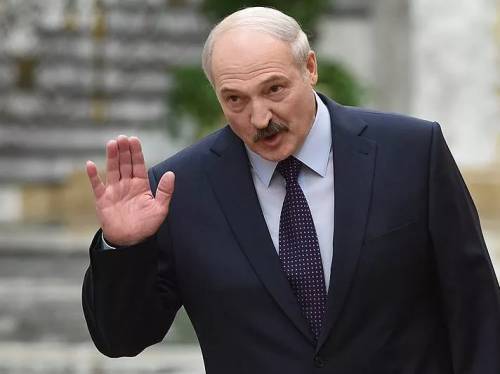 Лукашенко рассказал, как лучше умереть от коронавируса и обозвал отмену Парада в Москве - novostidnya24.ru - Москва - Белоруссия