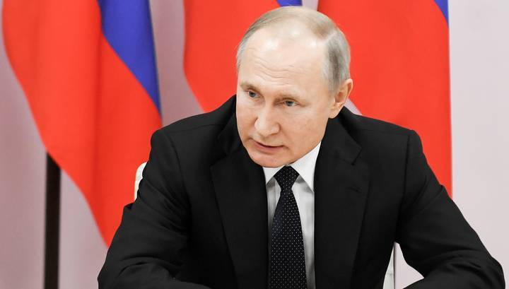 Владимир Путин - Президент утвердил перечень поручений в связи с коронавирусом - vesti.ru - Россия
