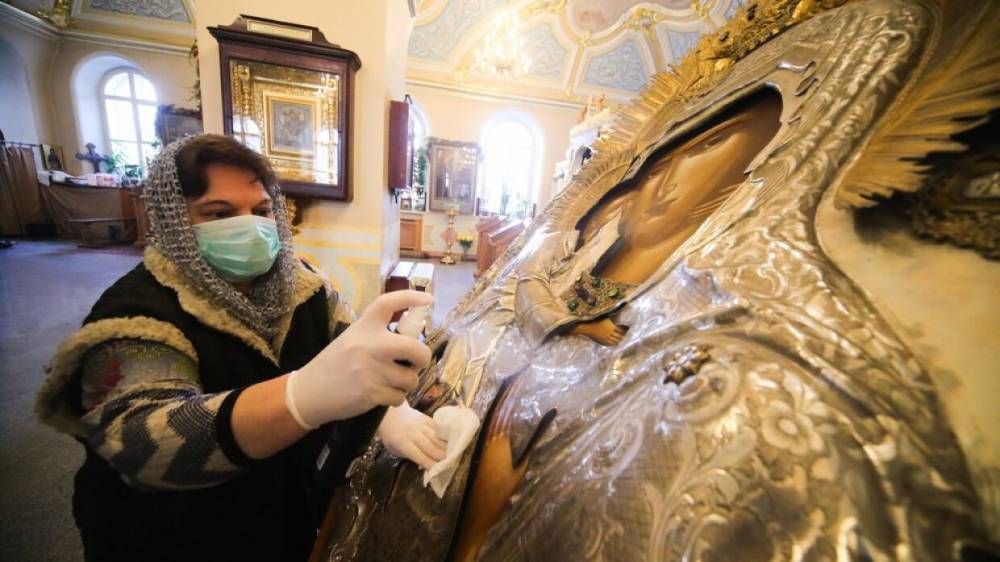 Геннадий Онищенко - Онищенко сформулировал правила поведения в церкви в условиях коронавируса - vestirossii.com