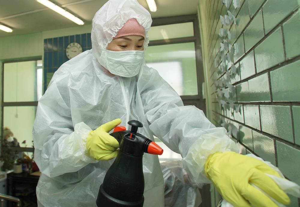 Ученые установили, при какой температуре активизируется коронавирус - vm.ru - Гонконг
