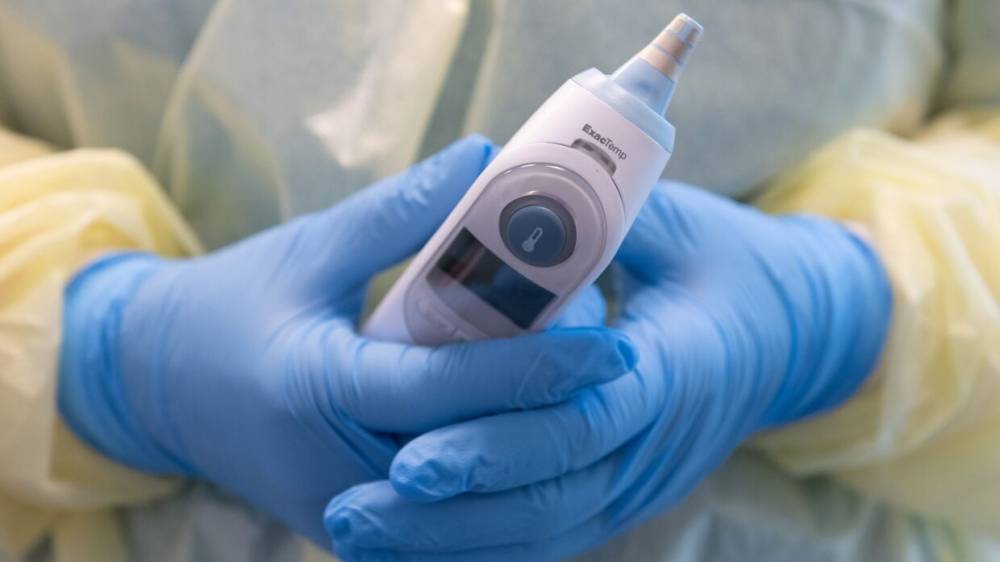 Трое зараженных коронавирусом переведены в реанимацию в Хабаровске - riafan.ru - Хабаровск - Хабаровский край