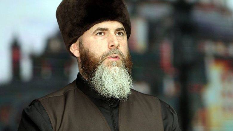 Муфтий Чечни отменил обязательную пятничную молитву - newizv.ru - республика Чечня