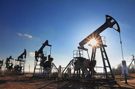 Цена нефти WTI опускалась ниже $20 впервые с 2002 года - pnp.ru - Лондон