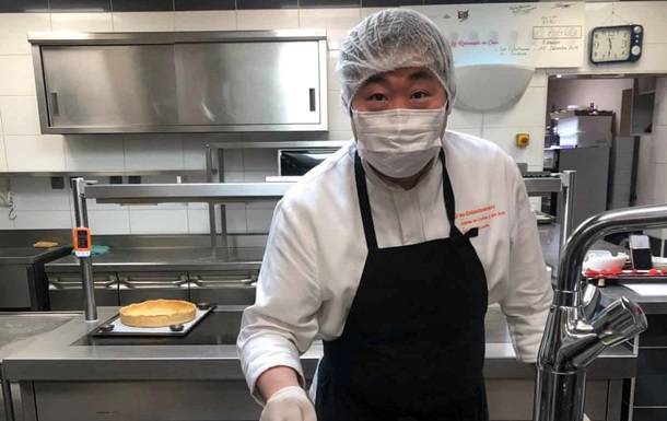 Во Франции мишленовский шеф-повар стал готовить для медиков - korrespondent.net - Франция - Япония