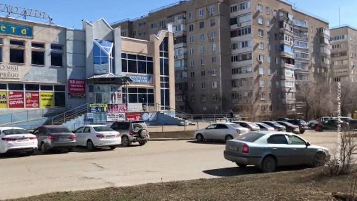 Россия на самоизоляции: чиновники призывают набраться терпения - vesti.ru - Россия - республика Удмуртия