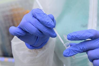 Владельцы российской частной клиники заразили коронавирусом своего врача - lenta.ru - Россия - республика Крым