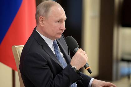 Владимир Путин - Путин заявил об успехах в борьбе с коронавирусом - lenta.ru - Россия