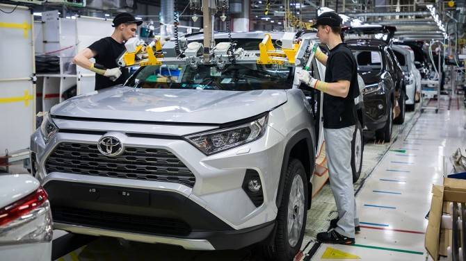 Toyota, Nissan и Renault приостановили производство автомобилей в России - autostat.ru - Россия - Санкт-Петербург