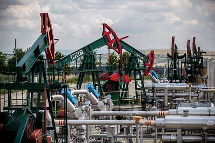 Названа новая опасность для нефти - lenta.ru - Швейцария