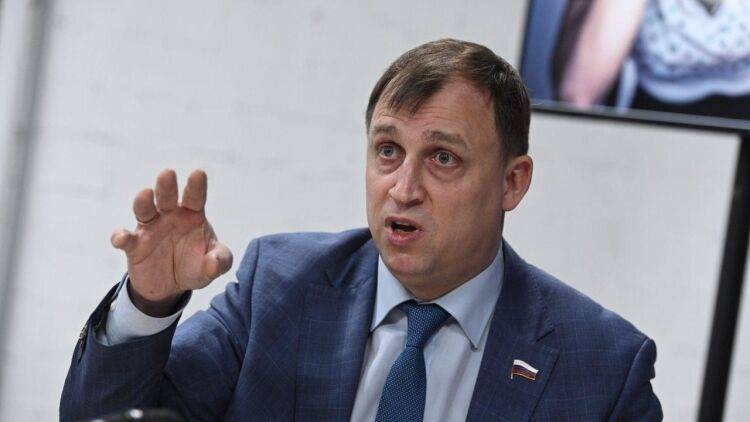 Депутат Вострецов выступил за ужесточение ответственности за нарушение карантина - inforeactor.ru - Россия - Москва