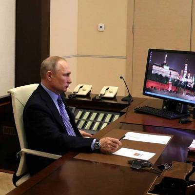 Владимир Путин - Путин потребовал от властей обоснованных и профессиональных действий в борьбе с коронавирусом - radiomayak.ru