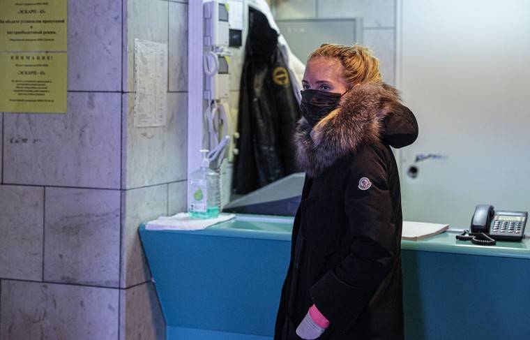 Анастасия Ракова - Москвичи, лечащиеся от коронавируса на дому, обязаны сообщать о геолокации - news.ru - Москва