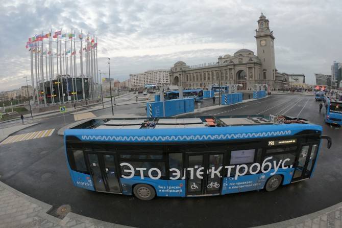 На «НЕФАЗе» выпущен юбилейный 250-й электробус - autostat.ru