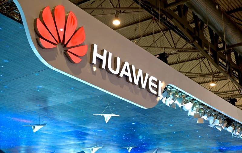 Китайская Huawei отозвала медпомощь Европе после обвинений в пиаре - topcor.ru - Китай - Евросоюз