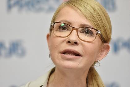 Владимир Зеленский - Юлия Тимошенко - Тимошенко призвала избавиться от Зеленского - lenta.ru - Украина