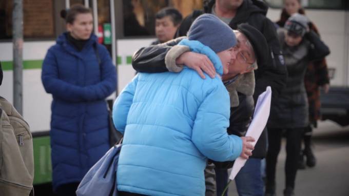 Как в Петербурге во время самоизоляции помогают пожилым людям - piter.tv - Санкт-Петербург