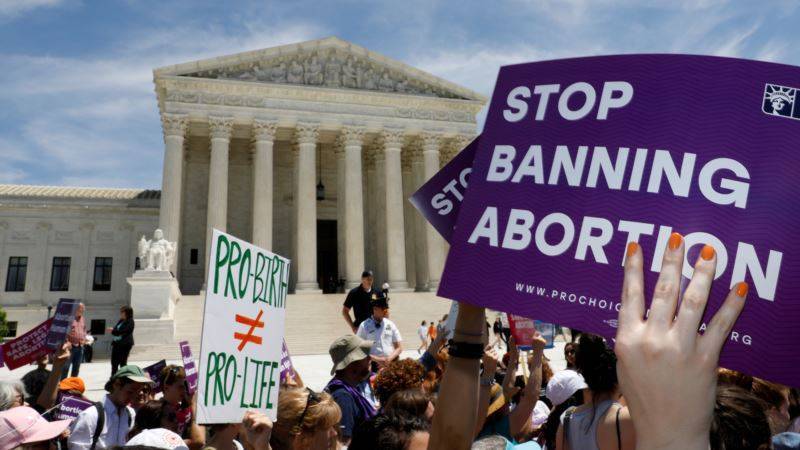 Судья временно приостановил действие запрета на аборты в Техасе - golos-ameriki.ru - штат Техас