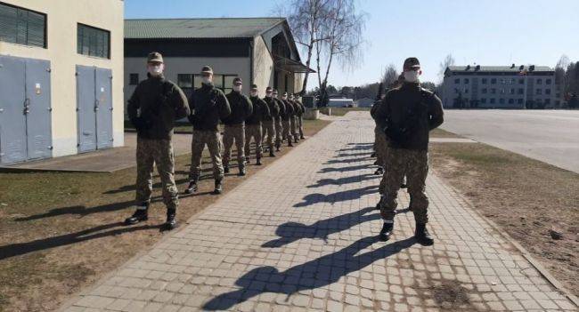 В Литву прибыли медики, чтобы спасать от эпидемии солдат НАТО - eadaily.com - Литва