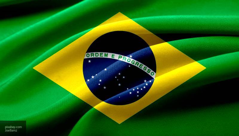 Бразилия потеряла 12 миллиардов долларов из-за оттока капиталов в связи с коронавирусом - nation-news.ru - Бразилия