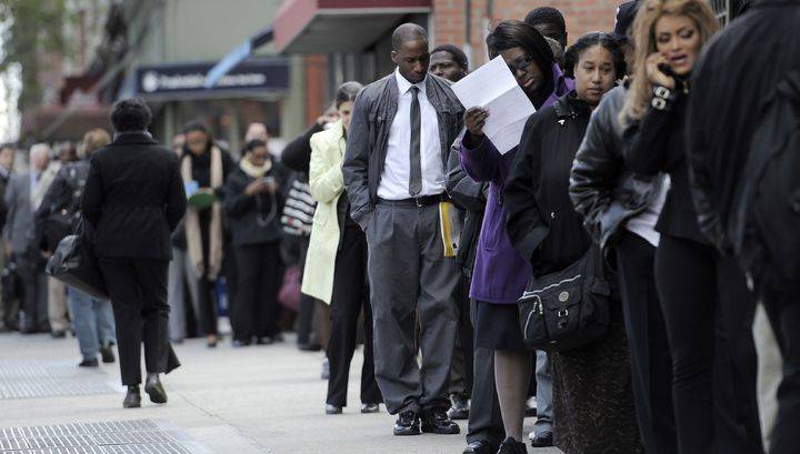 Экономисты прогнозируют рост заявок по безработице в США на рекордные 3,5 миллиона - vesti.ru - Сша