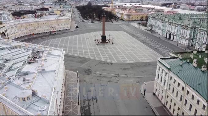 В Петербурге опустели улицы. Взгляд Piter.TV - piter.tv - Санкт-Петербург - Казань