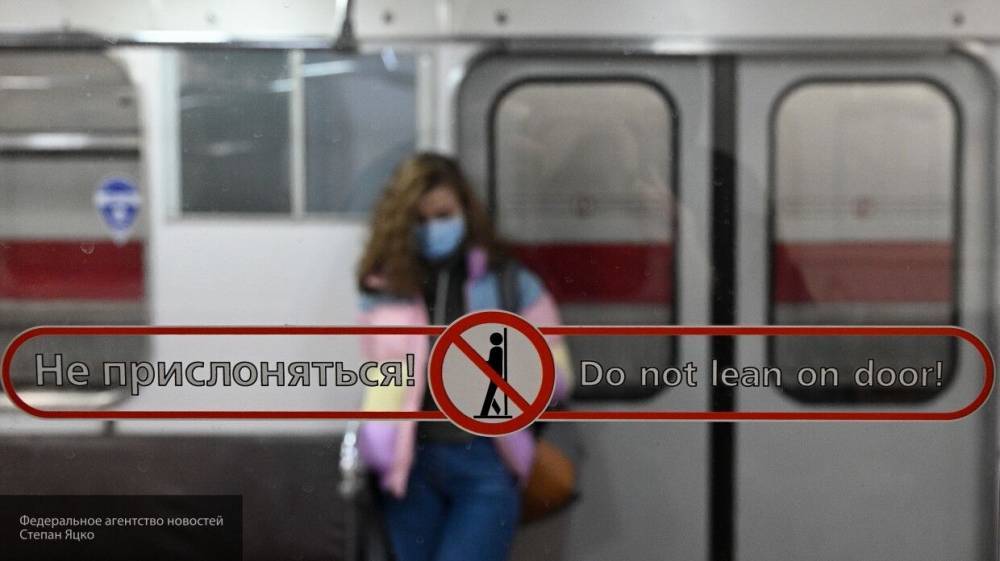 Александр Беглов - Вестибюли метро Петербурга меняют время работы на фоне COVID-19 - inforeactor.ru - Санкт-Петербург