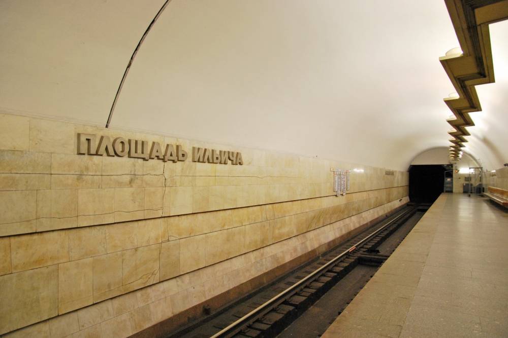 Пассажиропоток столичного метрополитена снизился на 87 процентов - vm.ru